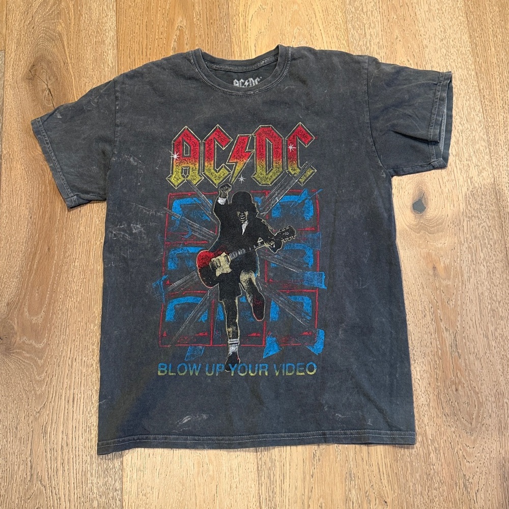 AC/DC t shirt